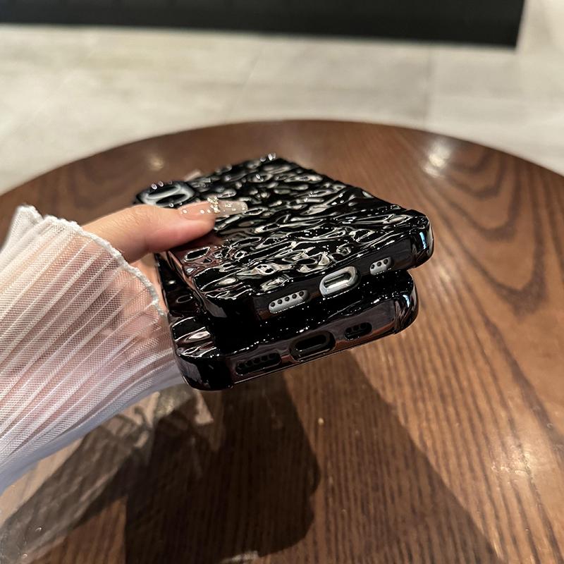 Electroplated Fashion Wrinkle Black Case for iPhone