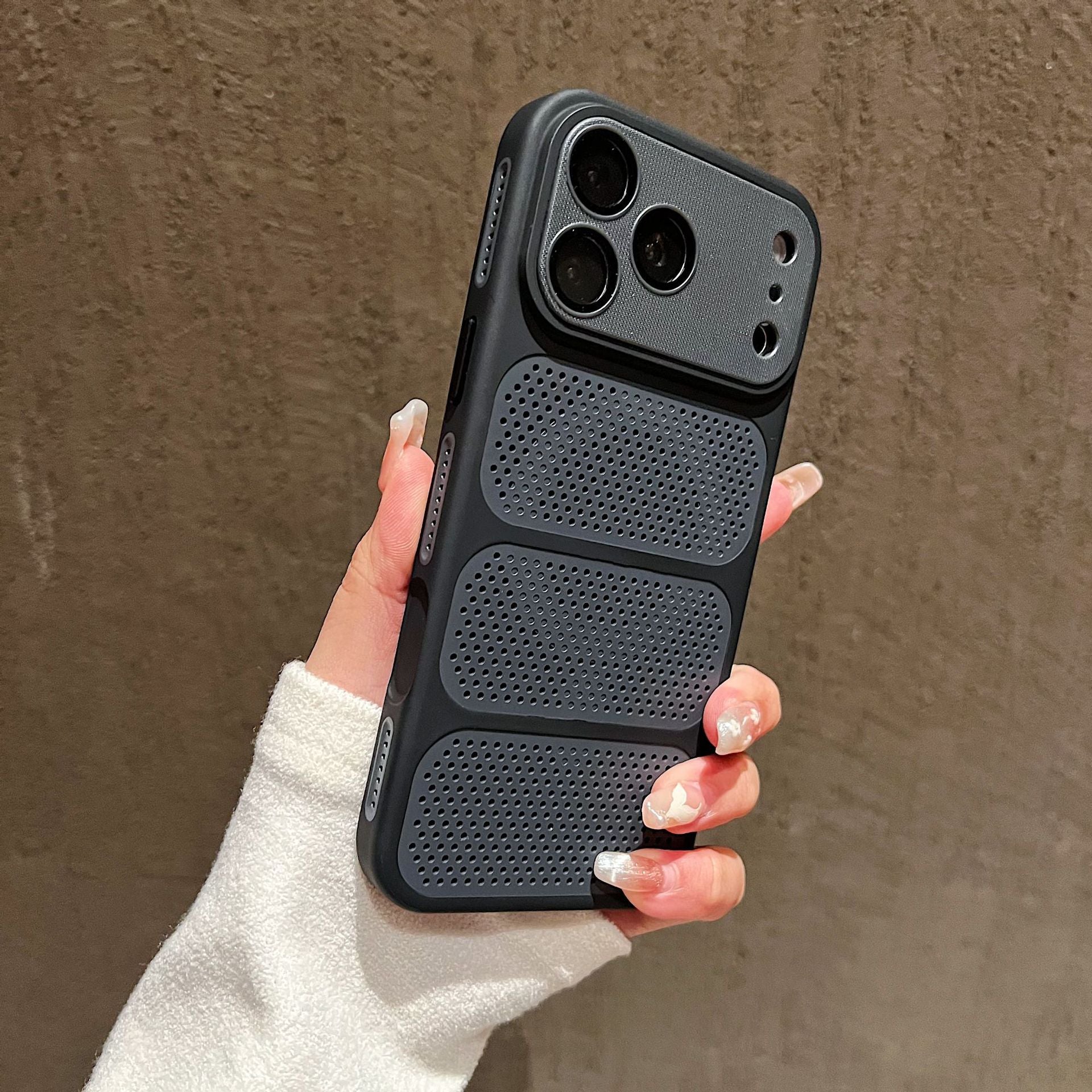 Breathable Honeycomb Vent MagSafe iPhone Case