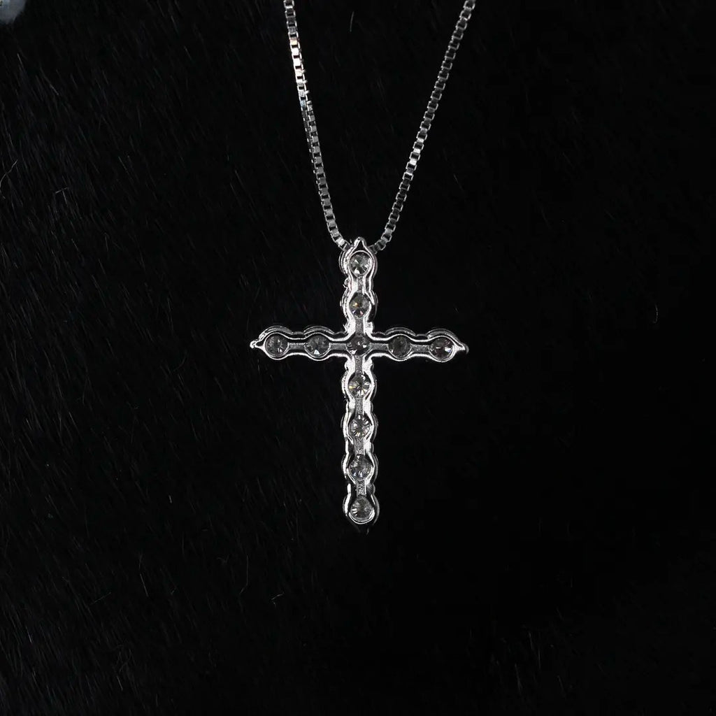 ✨🕊️ BLESSED BRILLIANCE - Moissanite Cross Necklace for Everyday Grace 🕊️✨