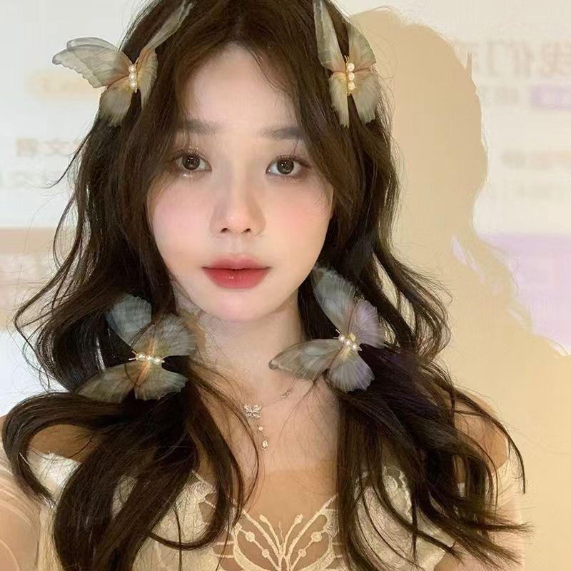 🦋✨ FlutterWings Hair Clip - Where Elegance Meets Motion ✨🦋