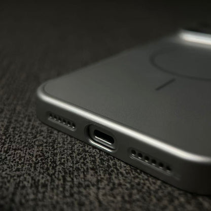 Shell 17 Case Cover for iPhone