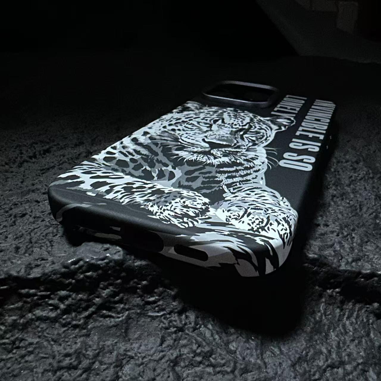 Realistic Painting Animal Pattern Case Cover for iPhone