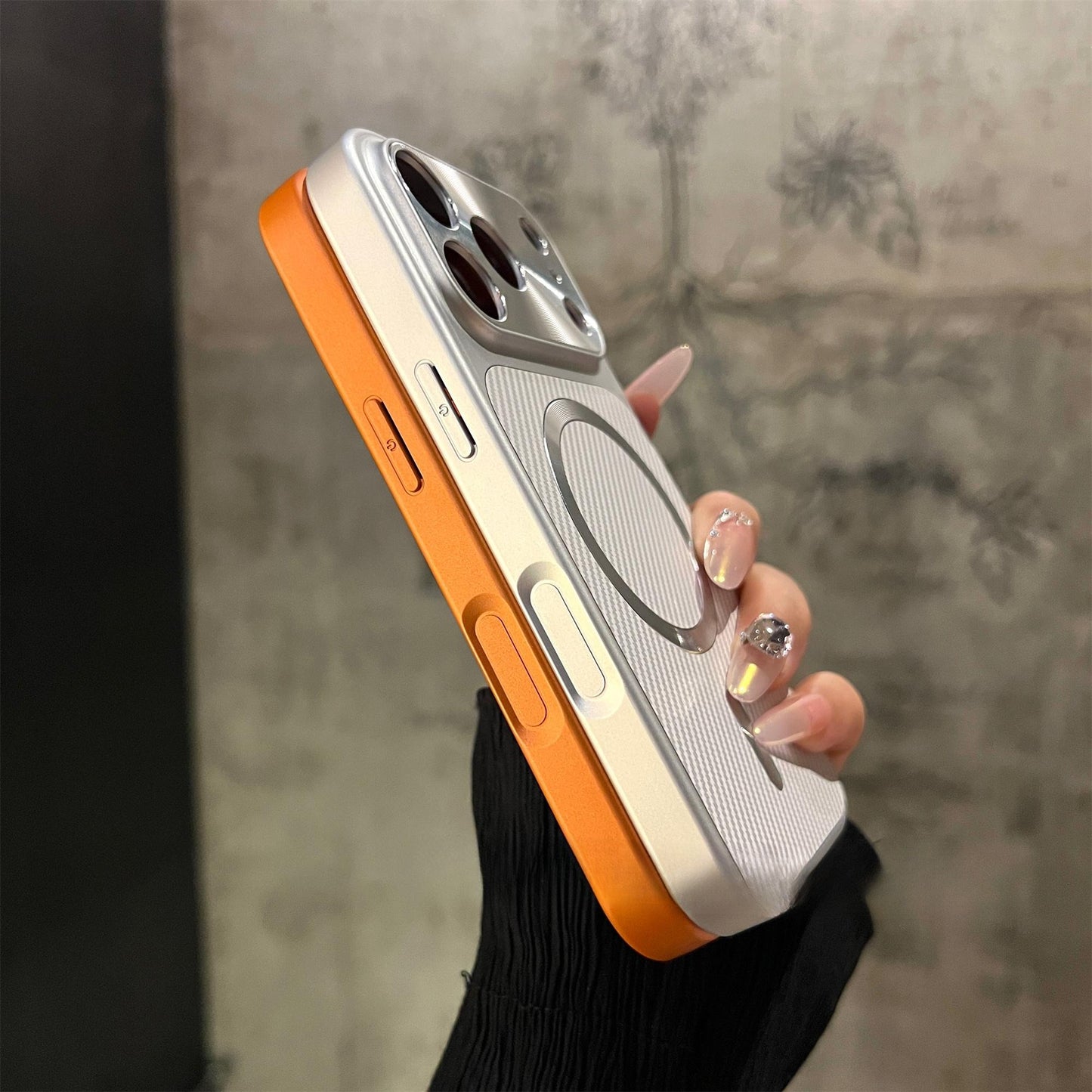 Carbon Fiber Backplate Magnetic CD-Pattern Lens Protection iPhone Case