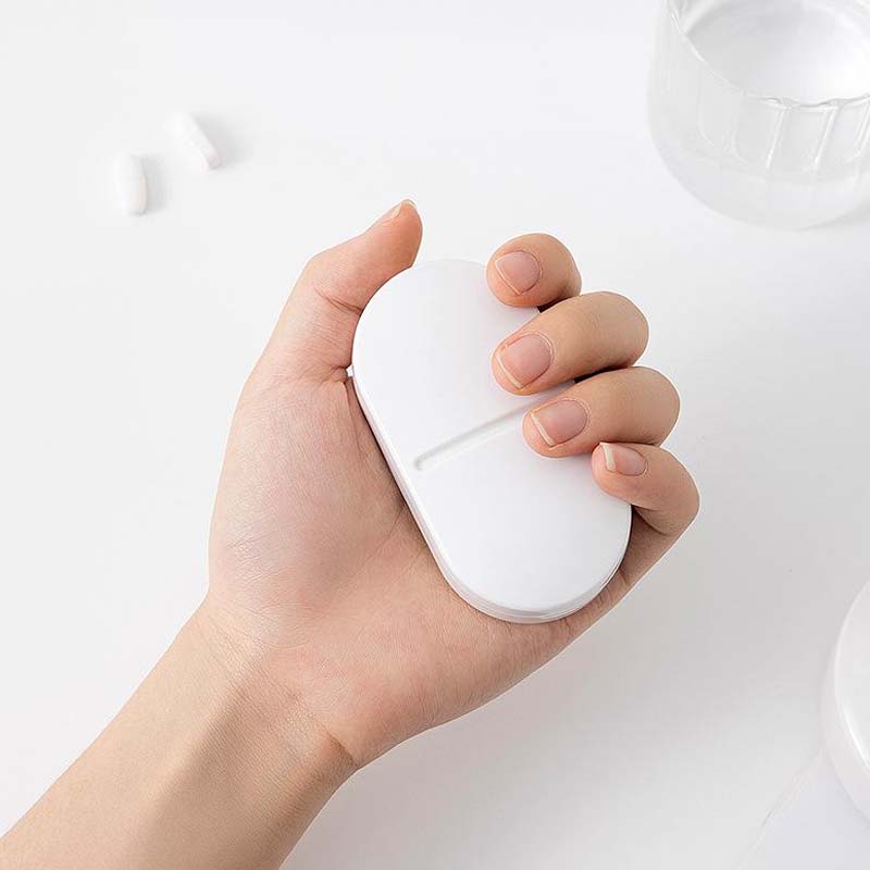 2-in-1 Portable Pill Cutter & Storage Organizer